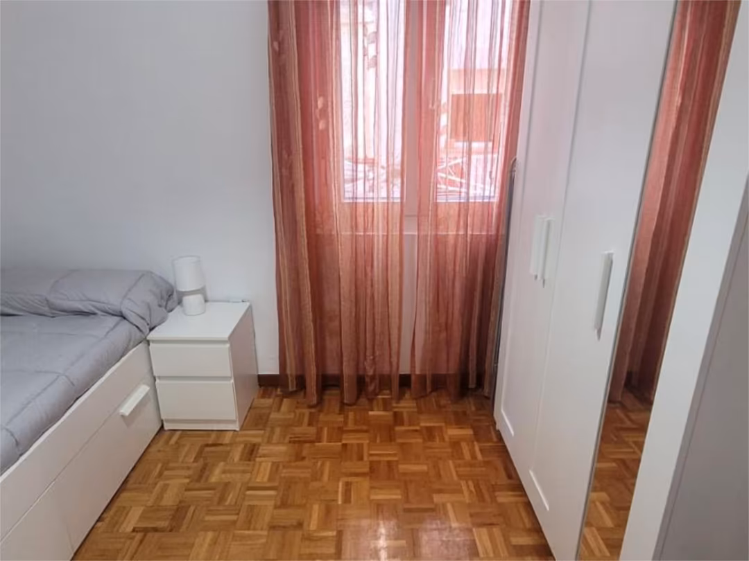 Piso en  Calle Isaac Peral 26 - Foto 3