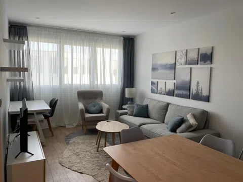 Piso en calle Julio Álvarez Mendo, 6