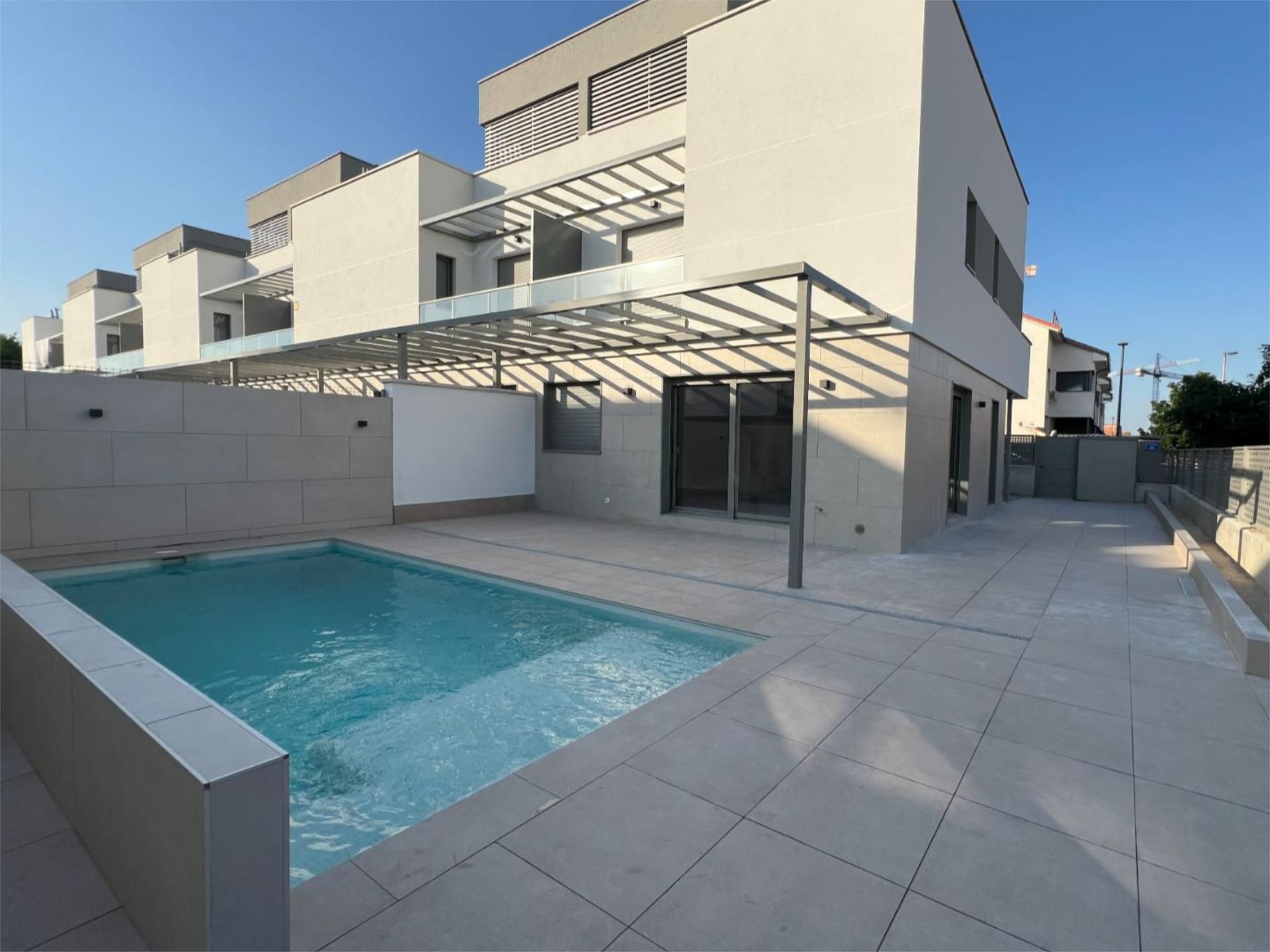 Piso en  Calle Libra 38 - Foto 3