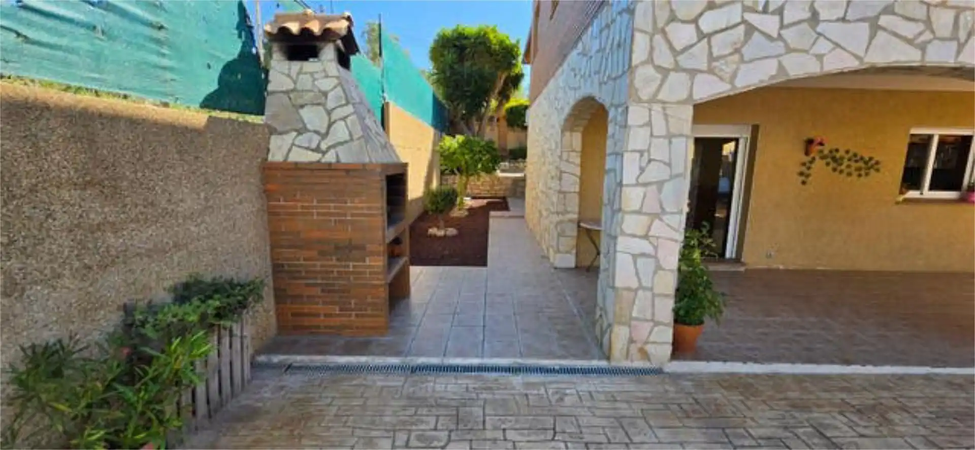 Casa adosada en Urbanización Oasis Park - Foto 3