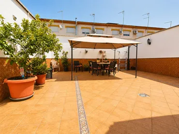 Casa adosada en  Calle Clara Campoamor 32 - Foto 20