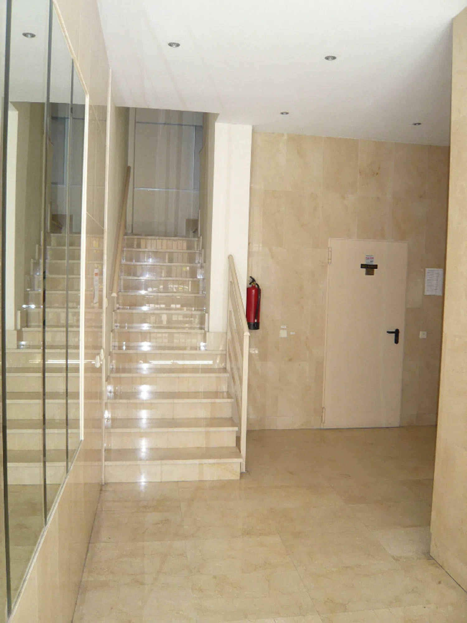 Piso en calle Aldea del Fresno, 6 - Foto 2