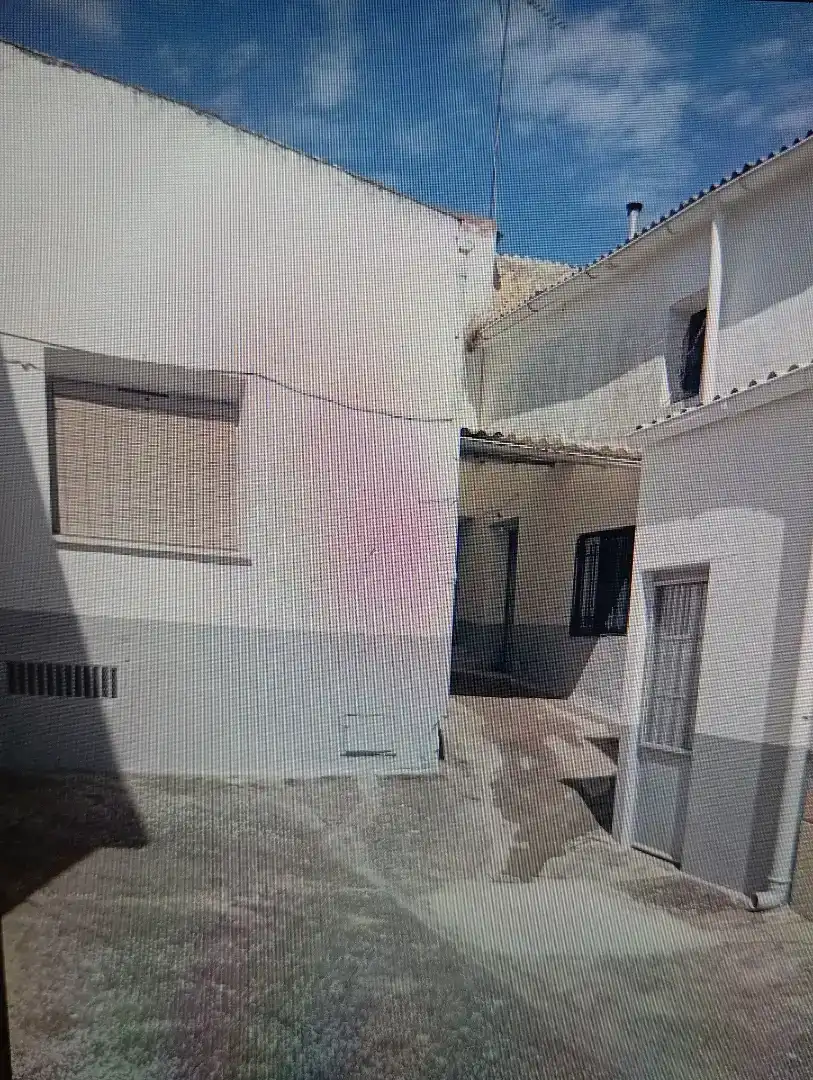 Casa adosada en  Calle Arrabal 35 - Foto 2