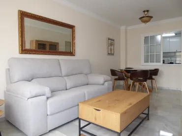 Apartamento en  Avenida de Carlos Haya 55 - Foto 4