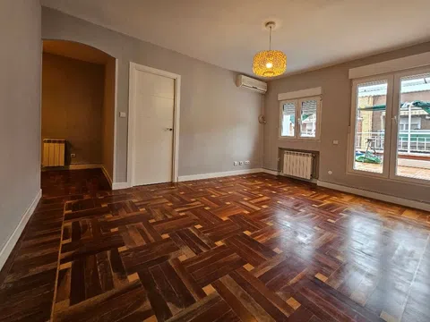 Ático en calle del Cardenal Silíceo, 19