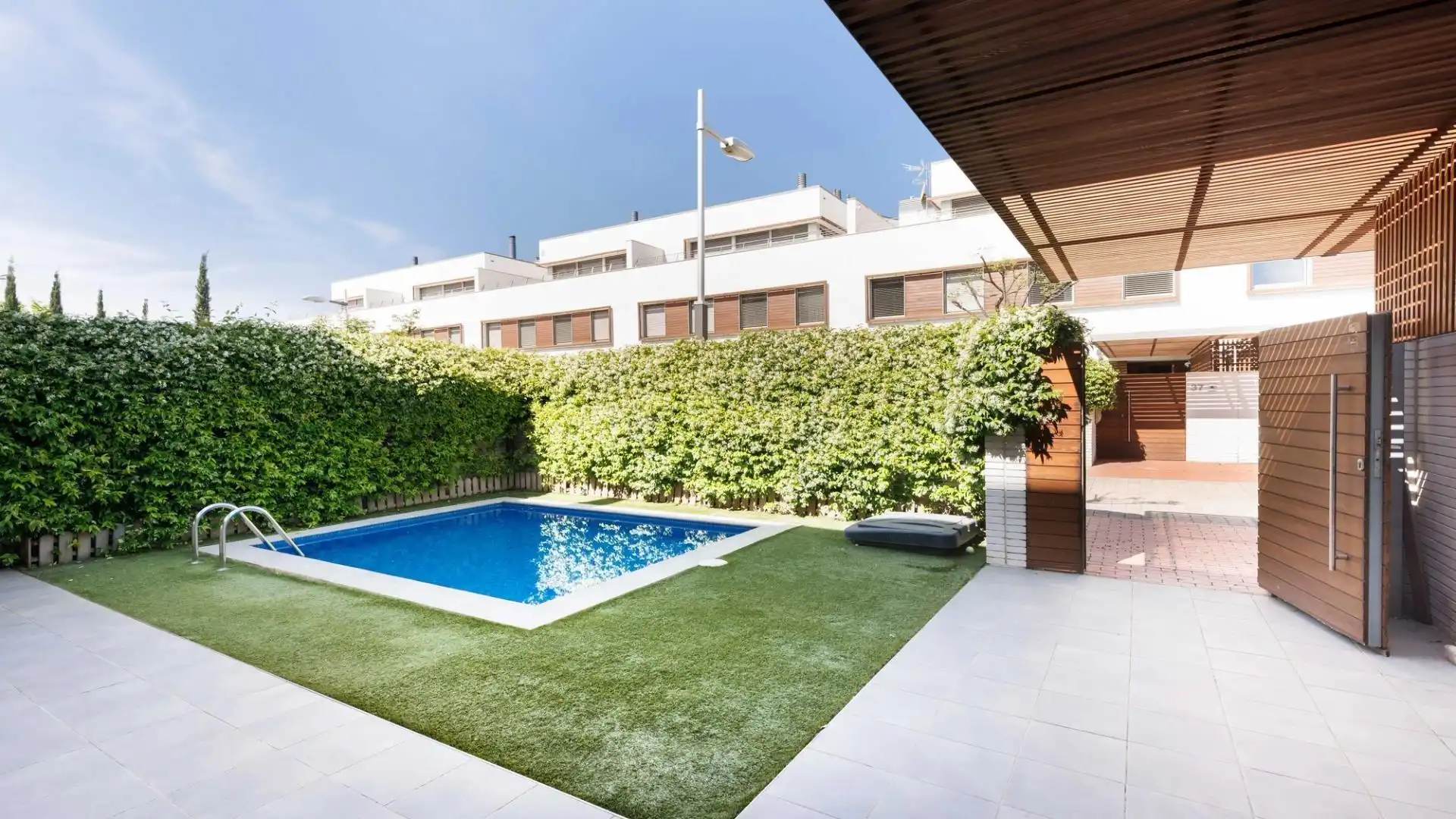 Chalet en  Calle Poble Amazic - Foto 2