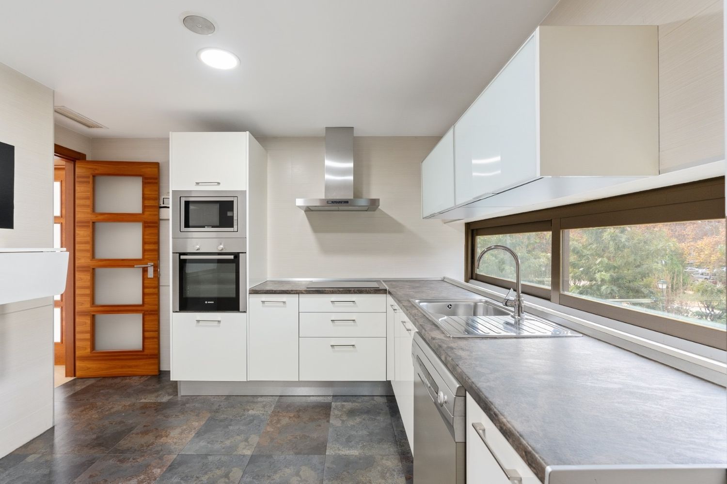 Piso en paseo de los Basilios, 6 - Foto 1