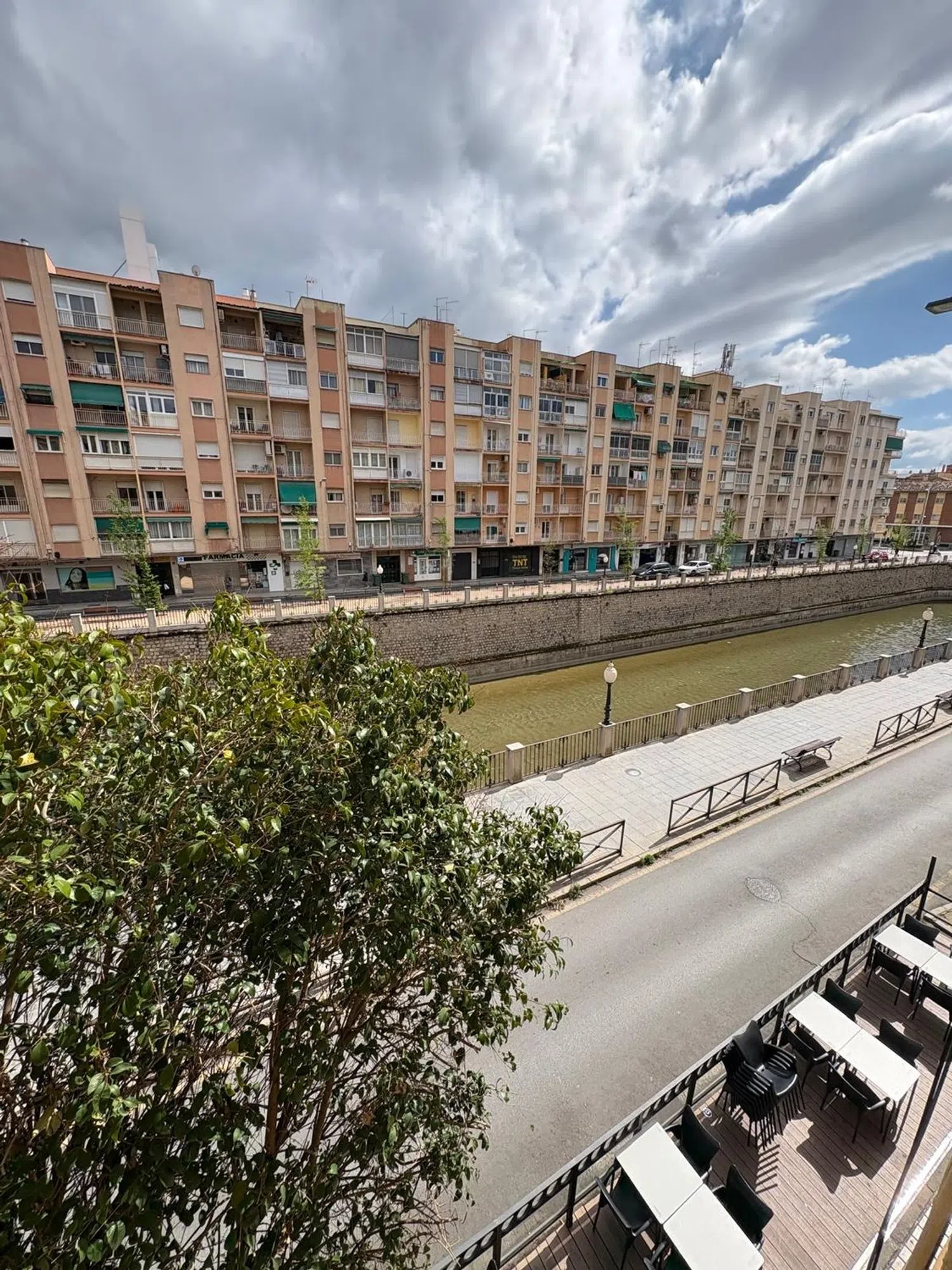 Piso en calle Ribera del Genil, 15 - Foto 1