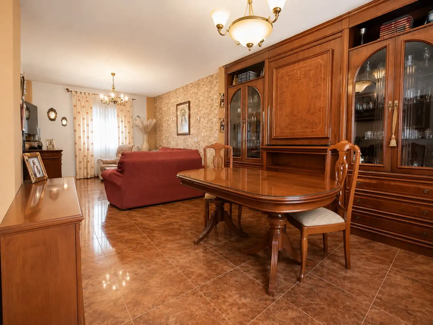 Casa adosada en  Calle Clara Campoamor 32 - Foto 4