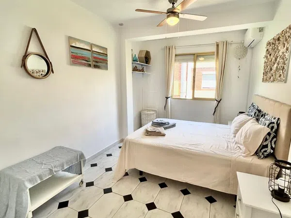 Piso en calle Cristóbal Colón, 8 - Foto 9