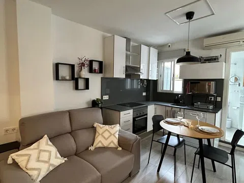 Estudio en calle del Doctor Gil i Morte, 16 - Foto 4