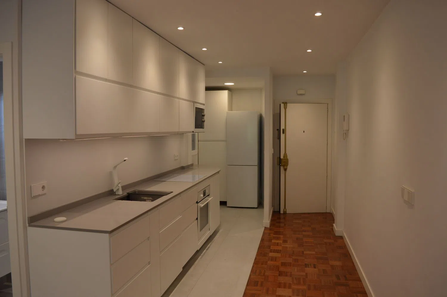 Piso en avenida de Menéndez Pelayo, 81 - Foto 2