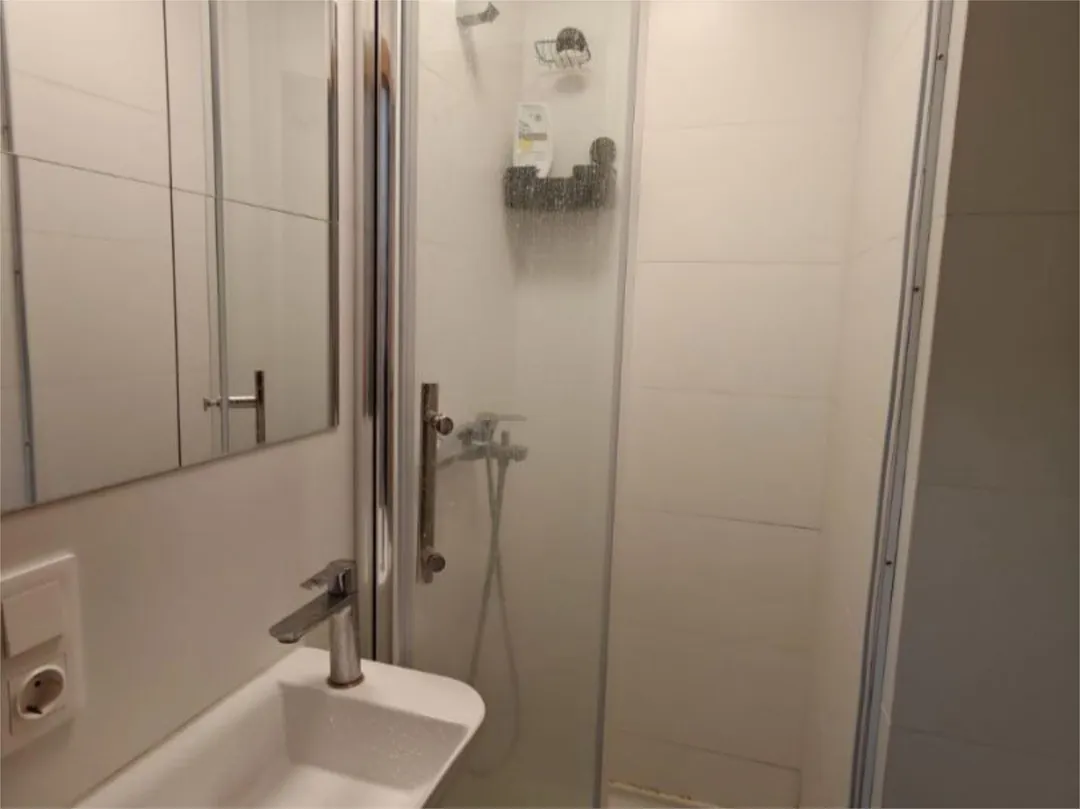 Piso en  Carrer de Conchita Piquer 5 - Foto 6