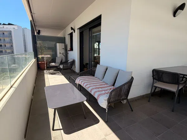 Piso en La Catalana - Foto 31