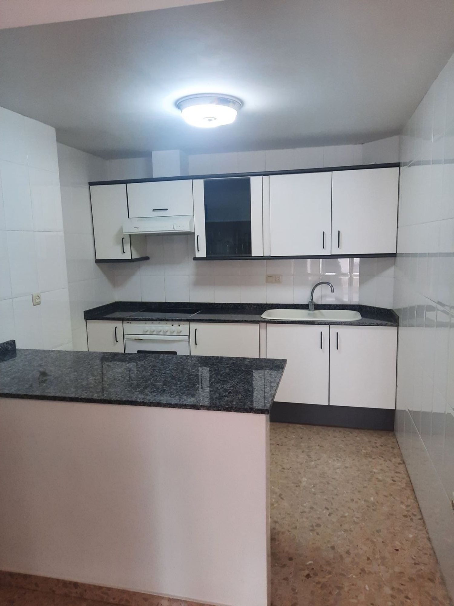 Piso en Calle de Jeroni de Montsoriu, 47 - Foto 6