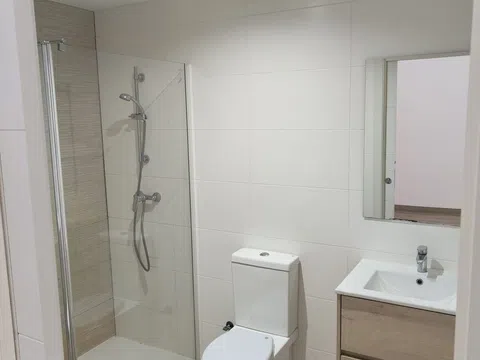 Piso en calle de Berni i Català, 31 - Foto 5