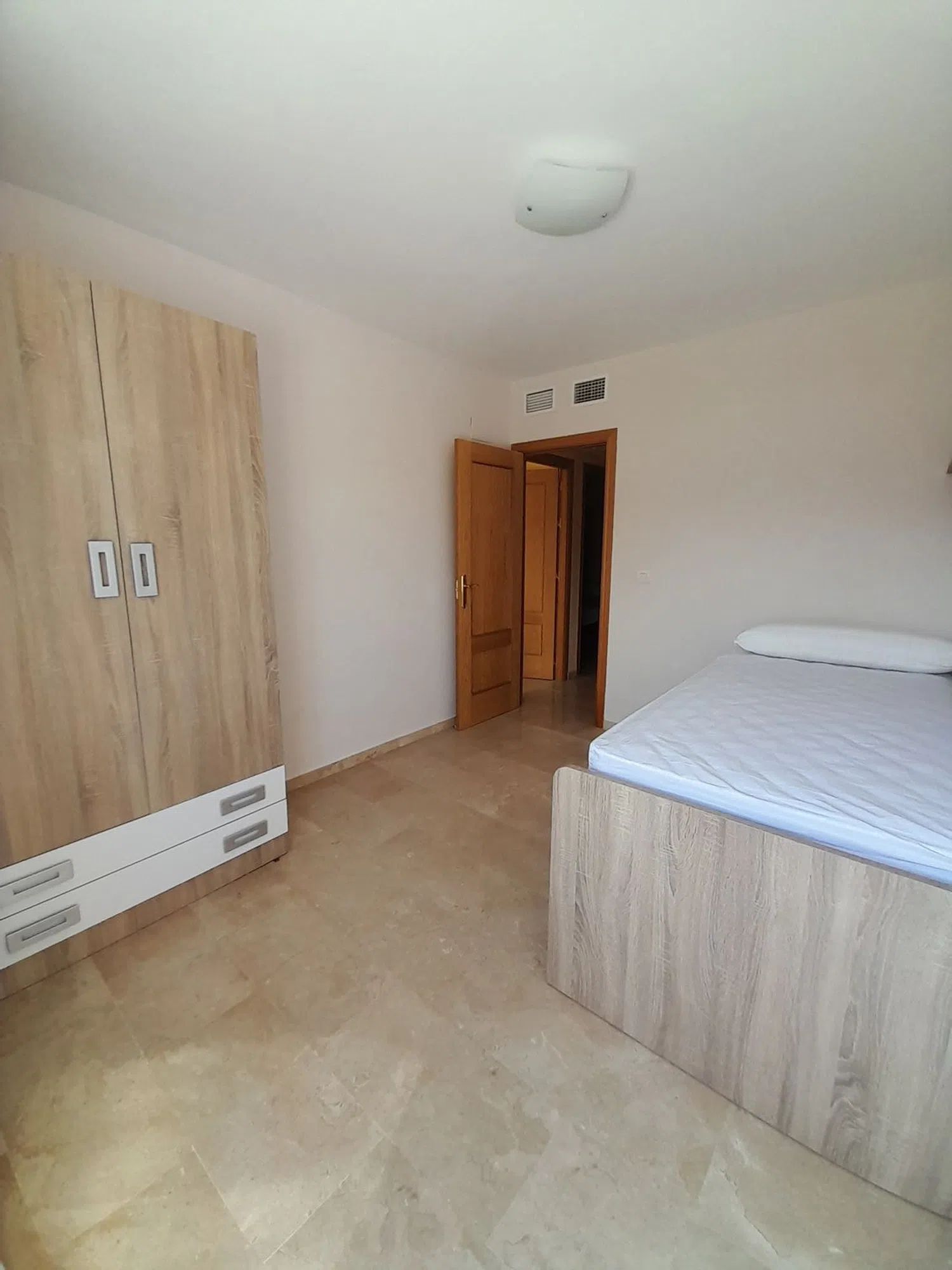 Piso en calle Aconcagua, 50 - Foto 3