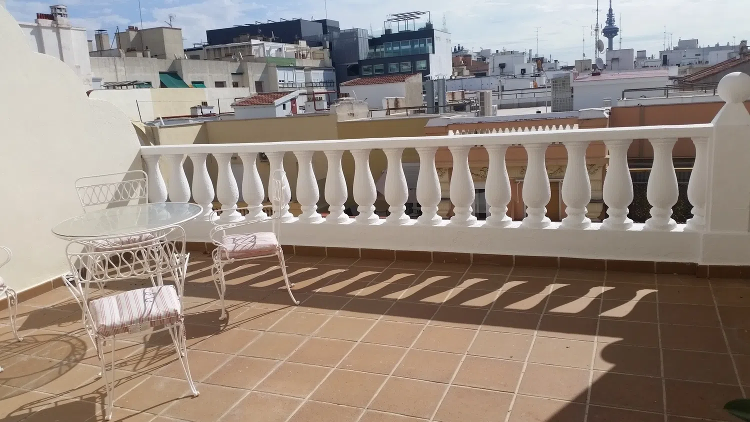 Ático en calle de Antonio Acuna, 18 - Foto 2