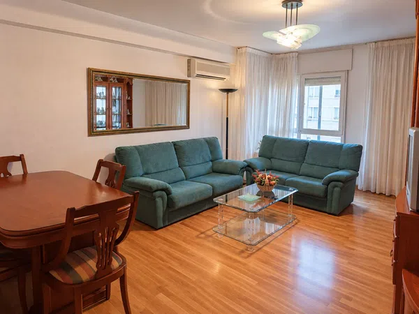 Piso en Cortes - Foto 1
