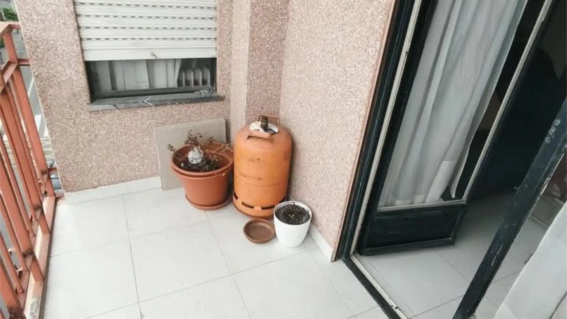 Piso en  Carrer Reina Victoria 51 - Foto 8