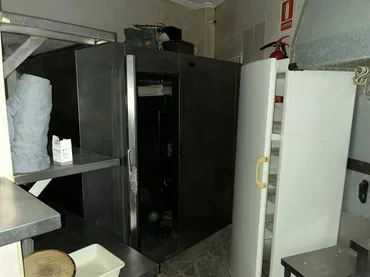 Local comercial en  Calle Fenaquita 514 - Foto 4