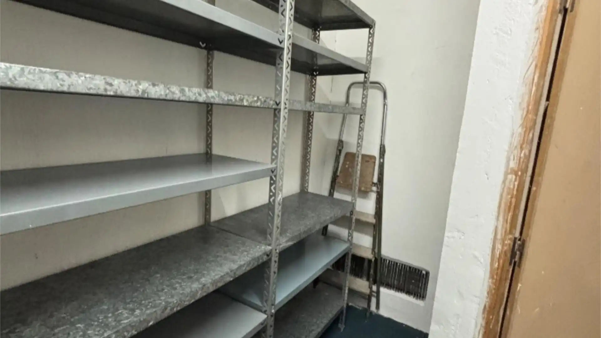 Piso en  Calle de Eduardo Benot 2 - Foto 69