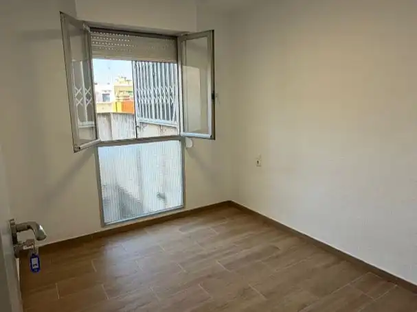 Piso en  Carrer Gilberto Martínez 36 - Foto 11