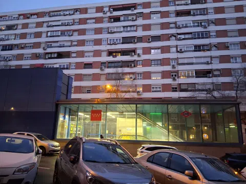 Piso en calle de las Islas Cíes, 13