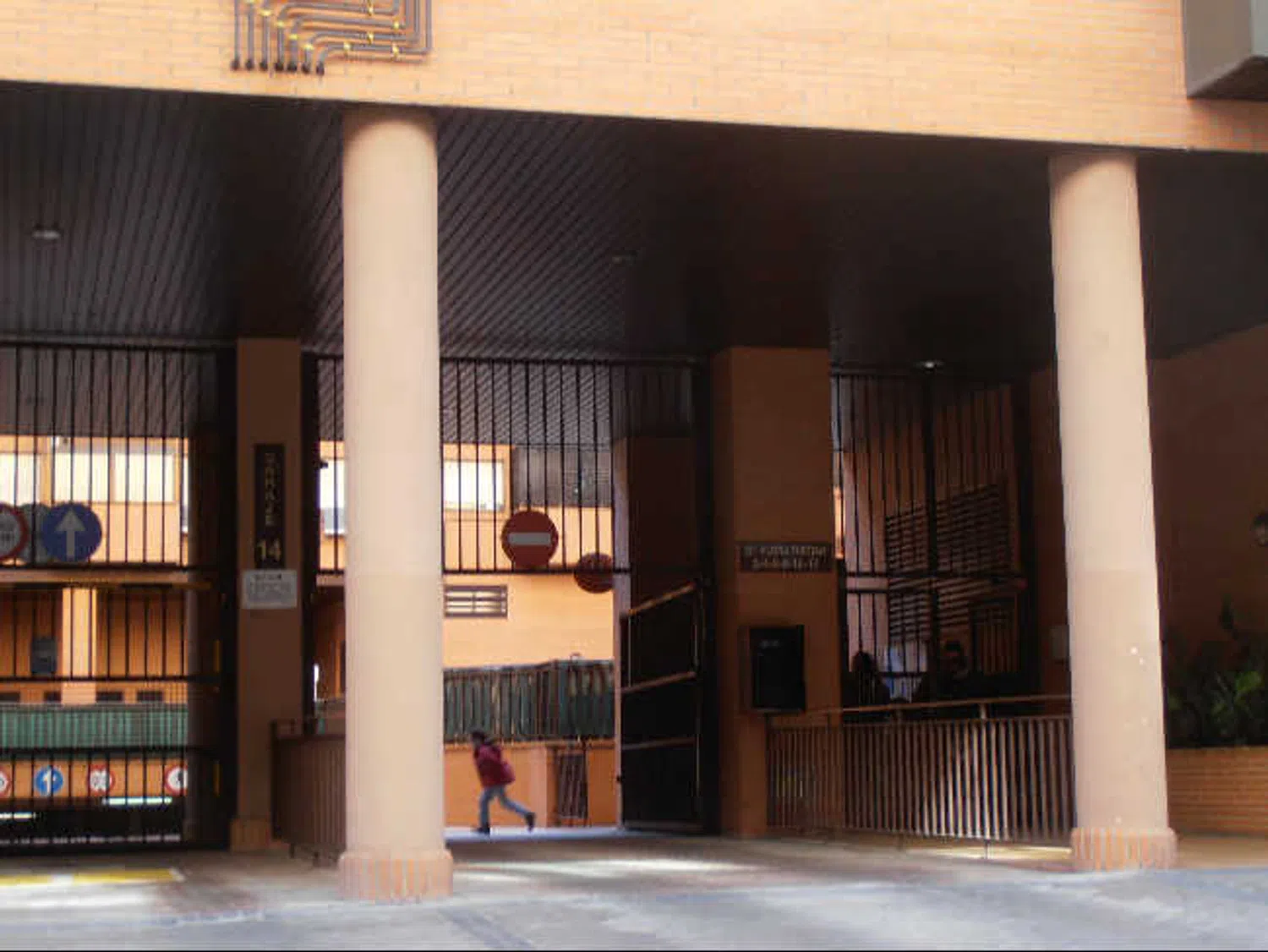 Piso en Barrio Los Rosales - Foto 2