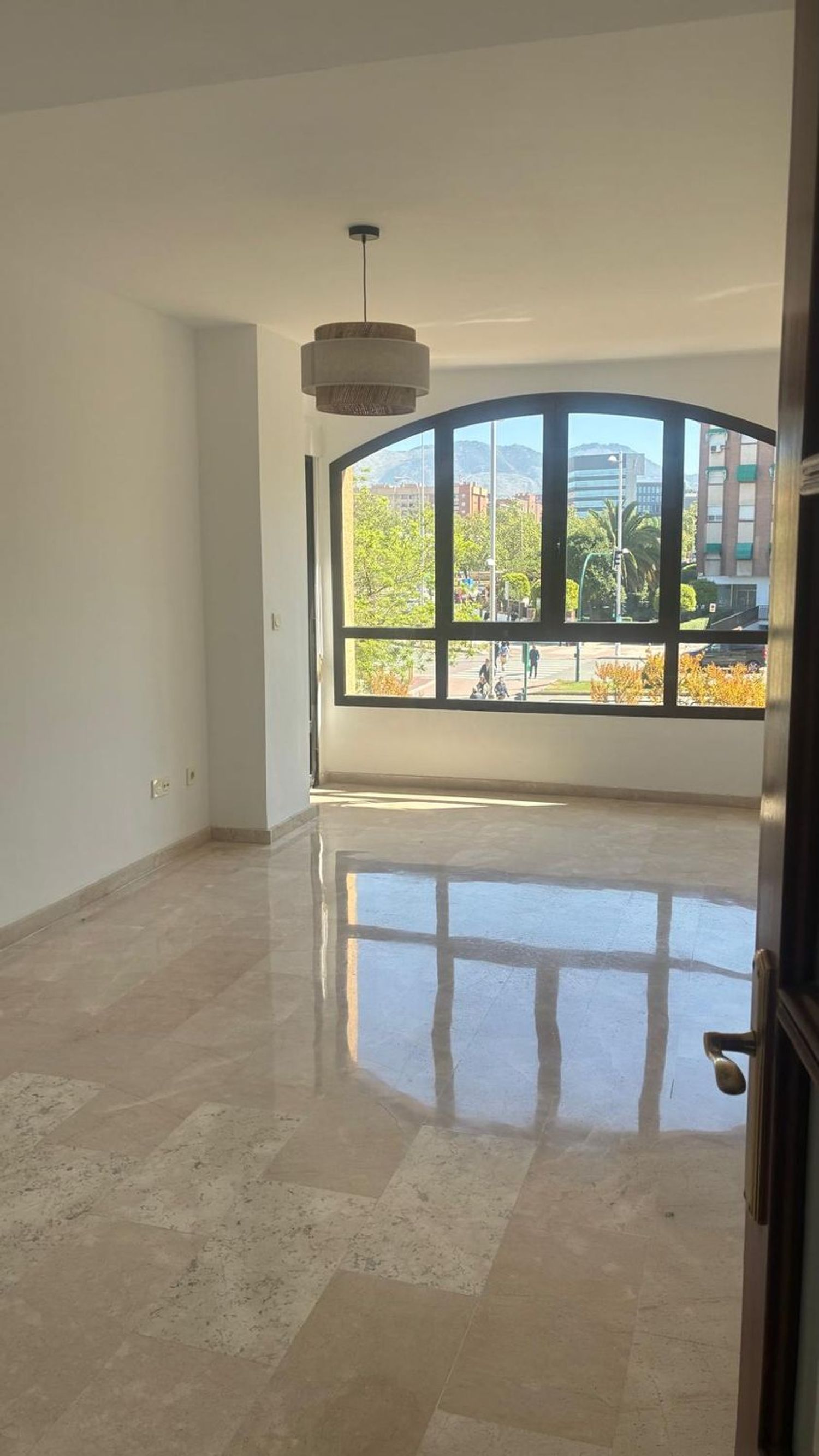 Piso en avenida de Juan Pablo II, 19 - Foto 1