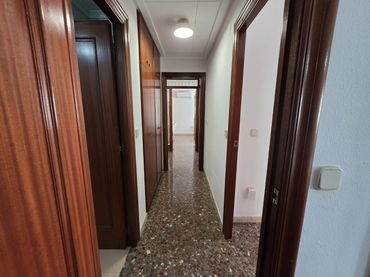 Piso en  Carrer Agustín Oliver 10 - Foto 9