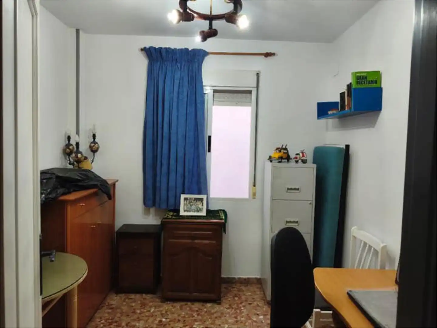 Chalet en casa adosada en buena zona - Foto 8