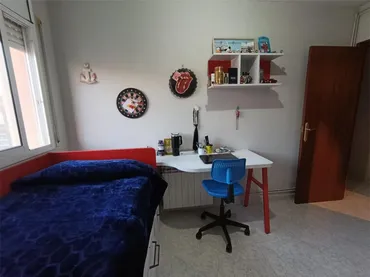 Piso en  Carrer Josep Anselm Clavé 18 - Foto 3