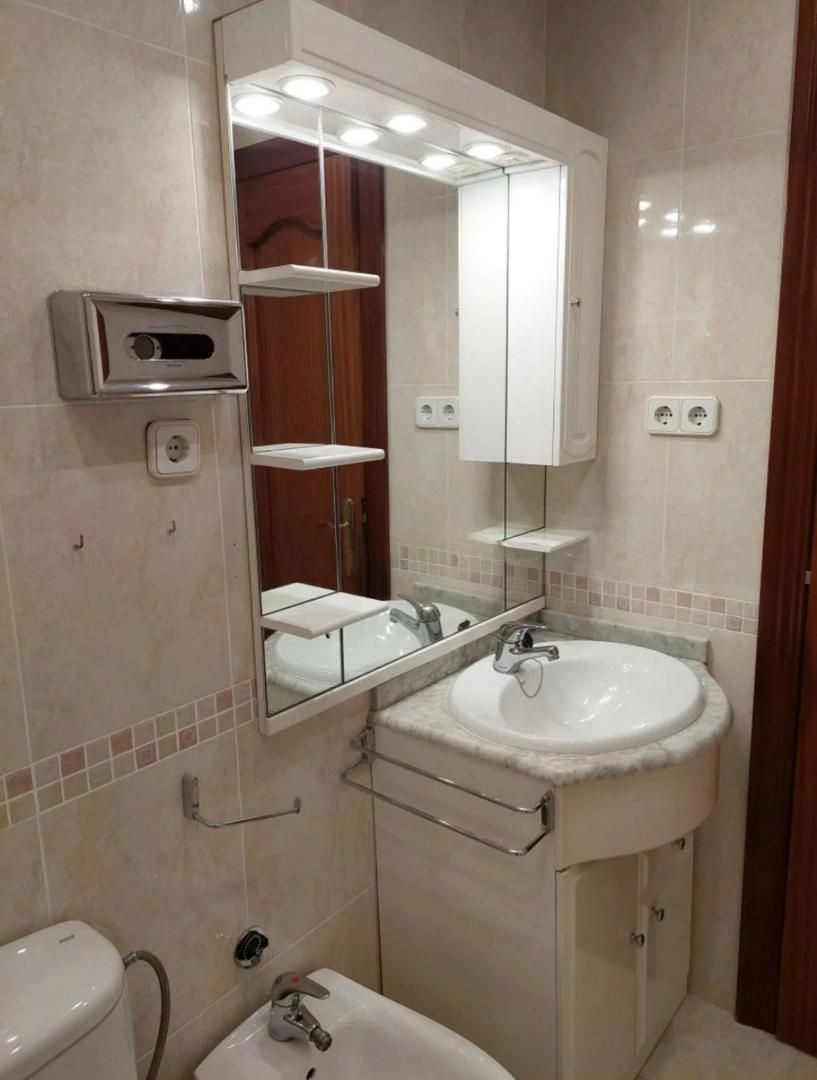 Piso en  Avenida Pablo Picasso 25 - Foto 5