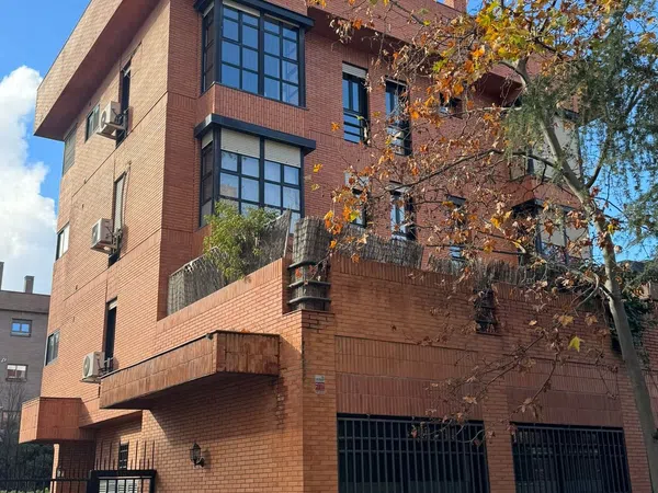 Piso en calle de Agastia, 113