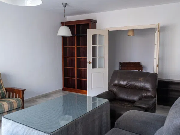 Piso en Calle Arquitecto Alonso Carbonell, 32, Pedregalejo - Morlaco - Foto 6