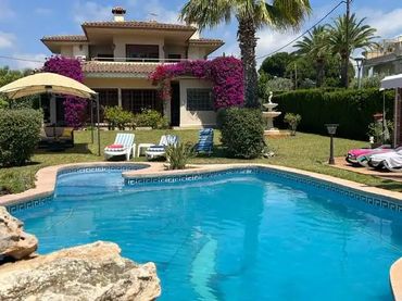 Chalet en  Carrer Saturn 20 - Foto 1