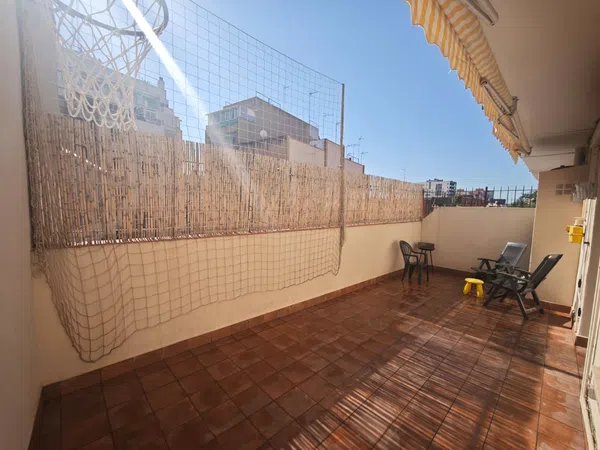 Piso en Calle de la Selva, 14, Sant Crist - Foto 1