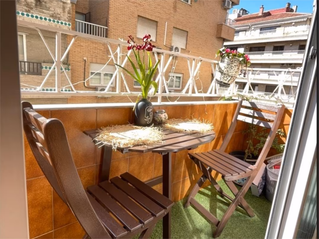 Piso en  Calle Abén Humeya 21 - Foto 1