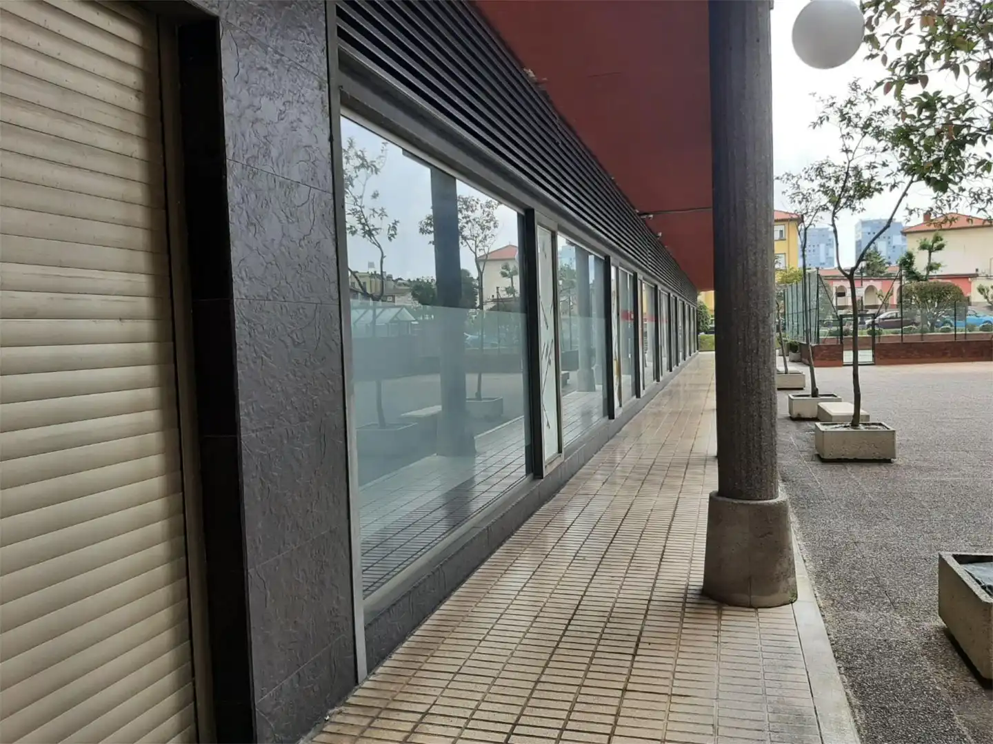 Local comercial en  Calle Joaquín Costa 42 - Foto 9