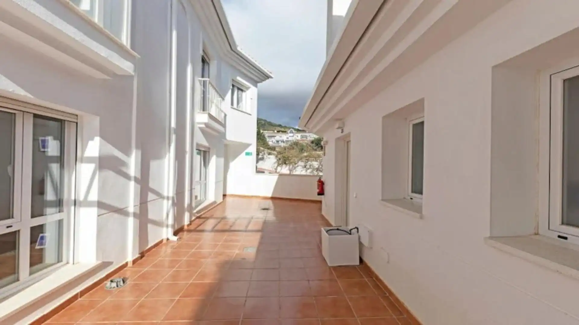 Piso en  Calle Alcalde José Delgado 2 - Foto 2