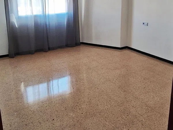 Piso en Calle Malilla, 78 - Foto 2