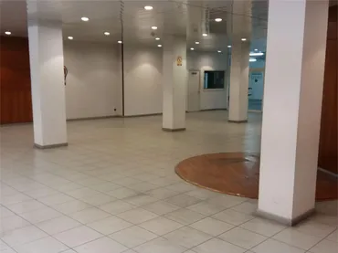 Local comercial en  Avinguda de Ventura Gassol 9 - Foto 4