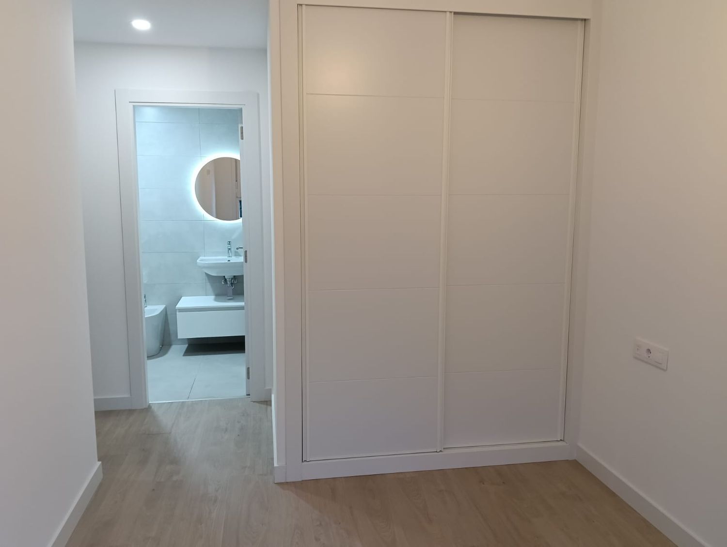 Piso en calle 8 de Marzo, 8 - Foto 4