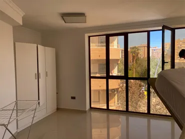 Apartamento en  Calle Jerónimo Santa Fe 11 - Foto 5