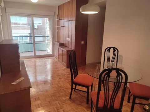 Piso en calle de Valderribas, 48