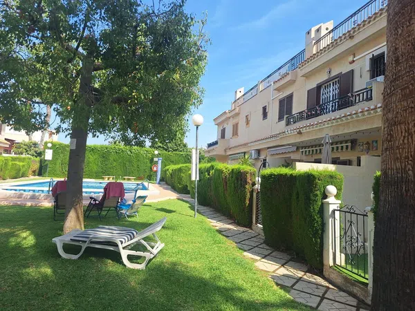 Chalet adosado en Calle Nicolas de Bussi, 14, Playa Flamenca - Foto 17