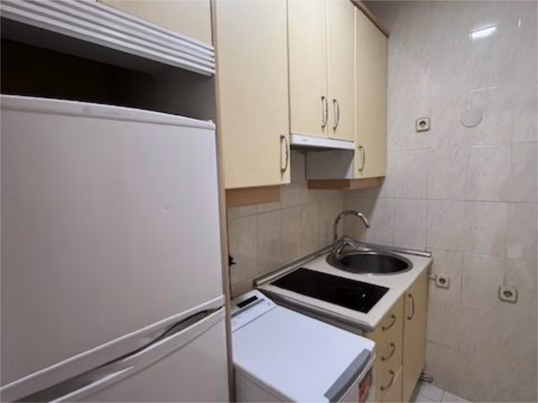 Piso en  Calle de la Isla de Arosa 35 - Foto 11