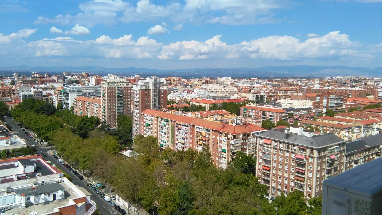 Estudio en avenida del General Perón, 32 - Foto 7