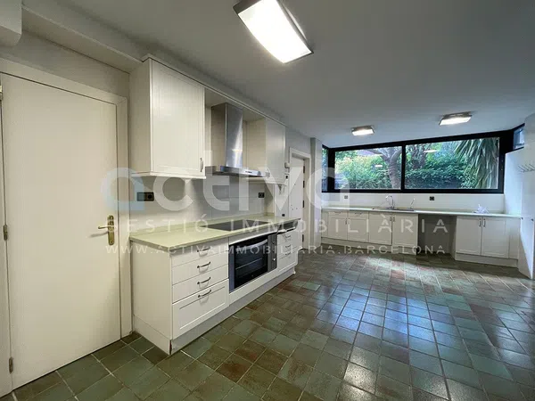 Chalet adosado en Calle dels Lleons - Foto 7